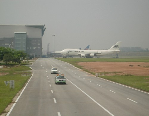 廣州白云機場  廣州白云機場